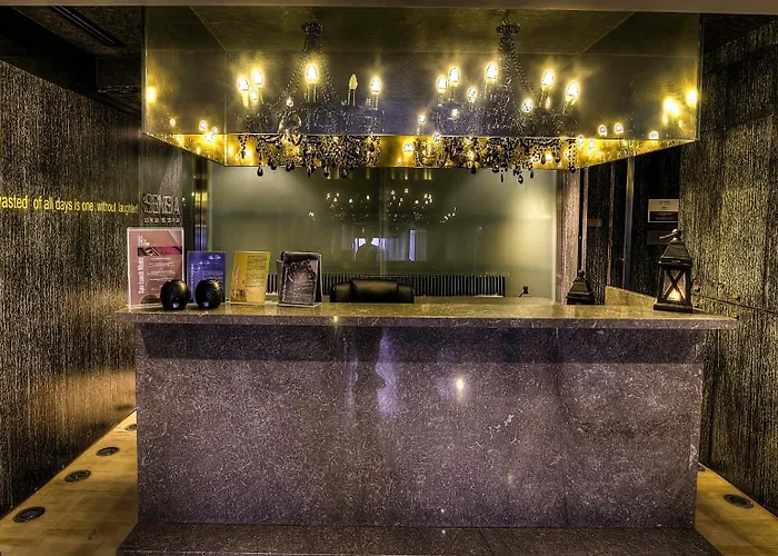 St George Lycabettus Lifestyle Hotel Atene